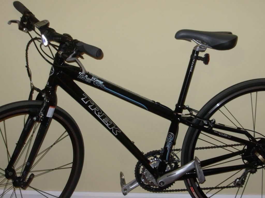 2014 Trek 7.0 FX Silver or Gray