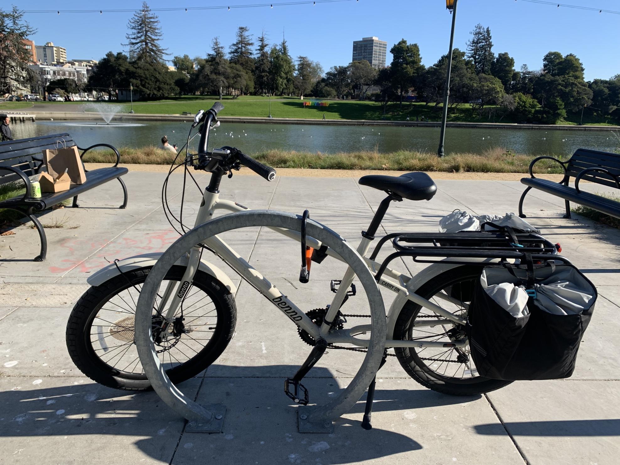 Benno Carry On 30D cargo bike (rear storage) White
