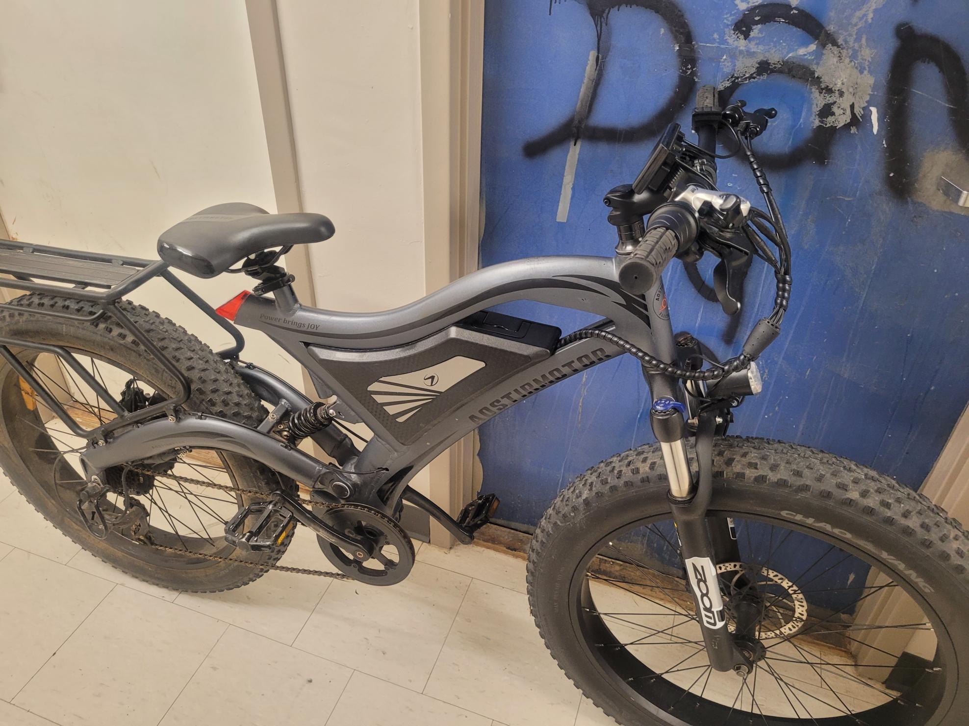 2024 Aostirmotor Mountain Silver, gray or bare metal