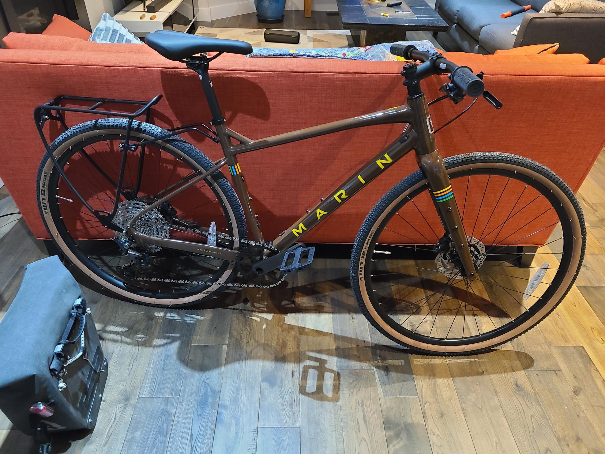 2022 Marin Bikes DSX 2 Brown
