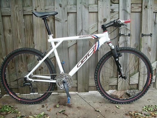 1999 GT Bicycles Zaskar LE White