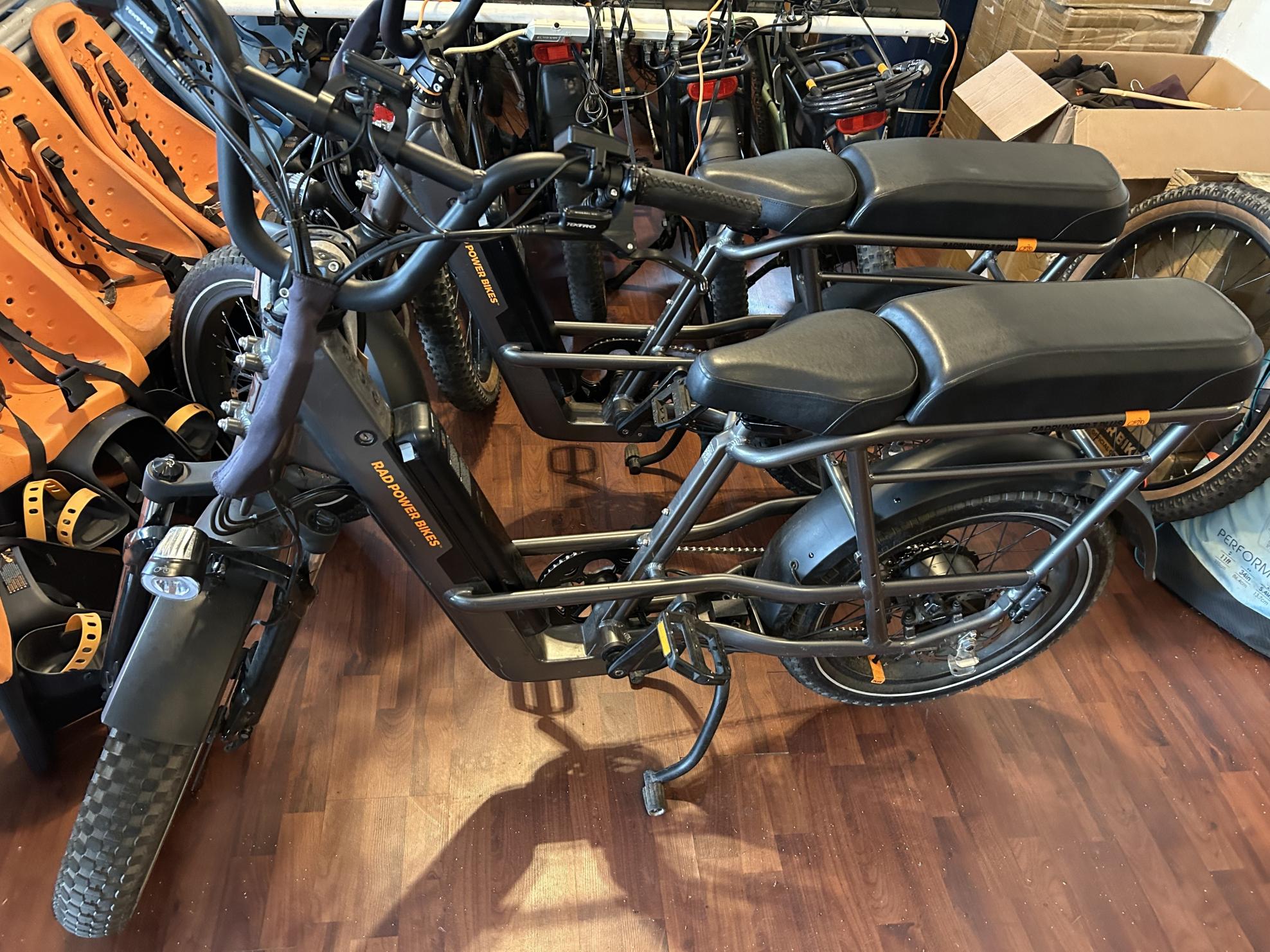 2023 Rad Power Bikes Runner3+ Silver, gray or bare metal