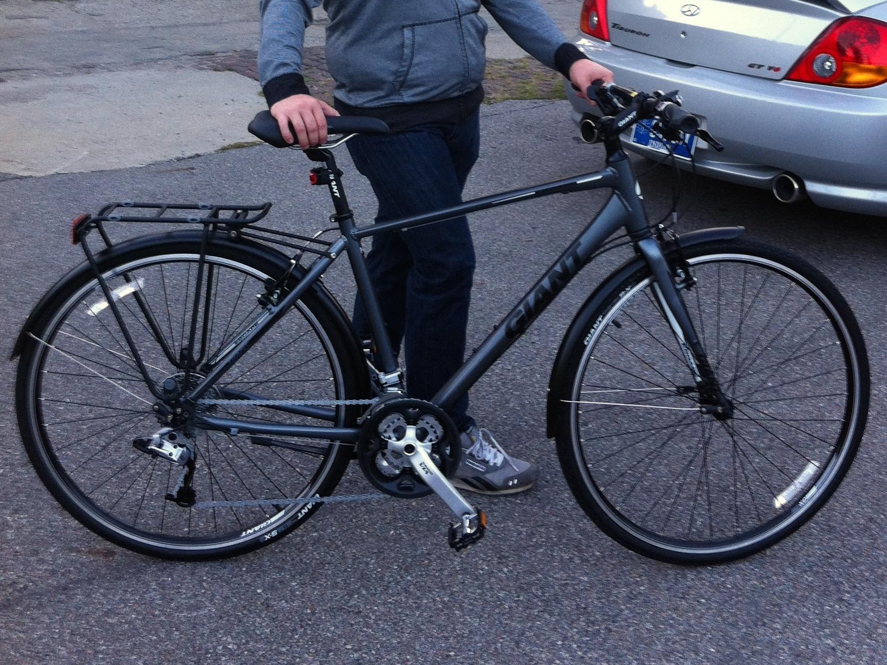 2013 Giant Escape City  Black and Silver or Gray