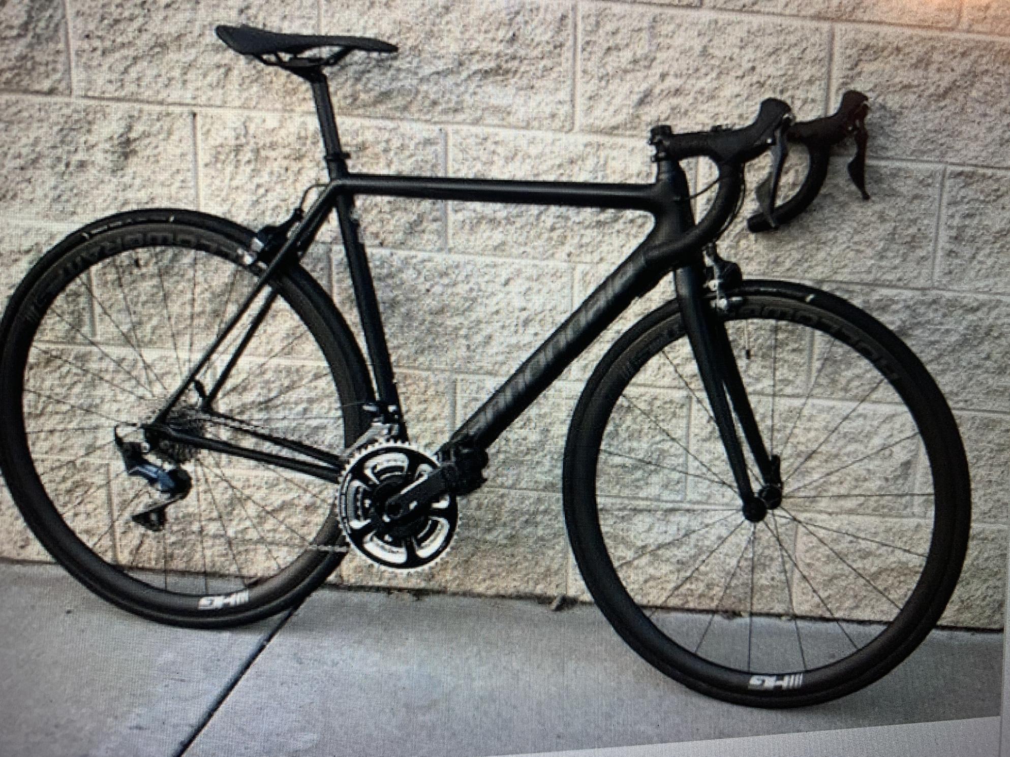 2022 Cannondale SuperSix EVO Black