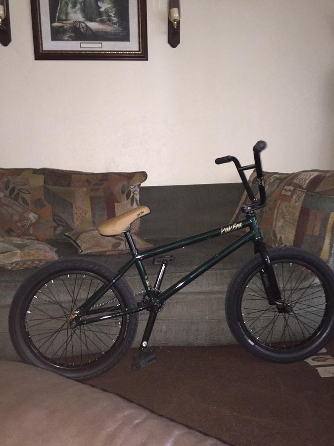 2016 Kink Green and Black