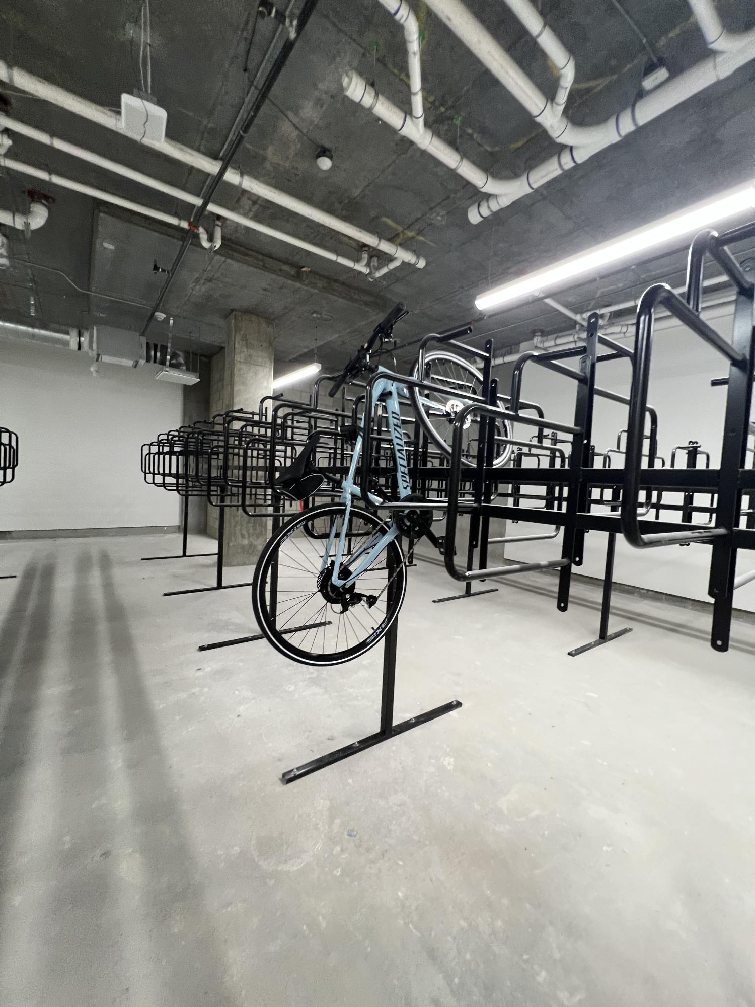 2023 Specialized Sirrus 2.0 Blue