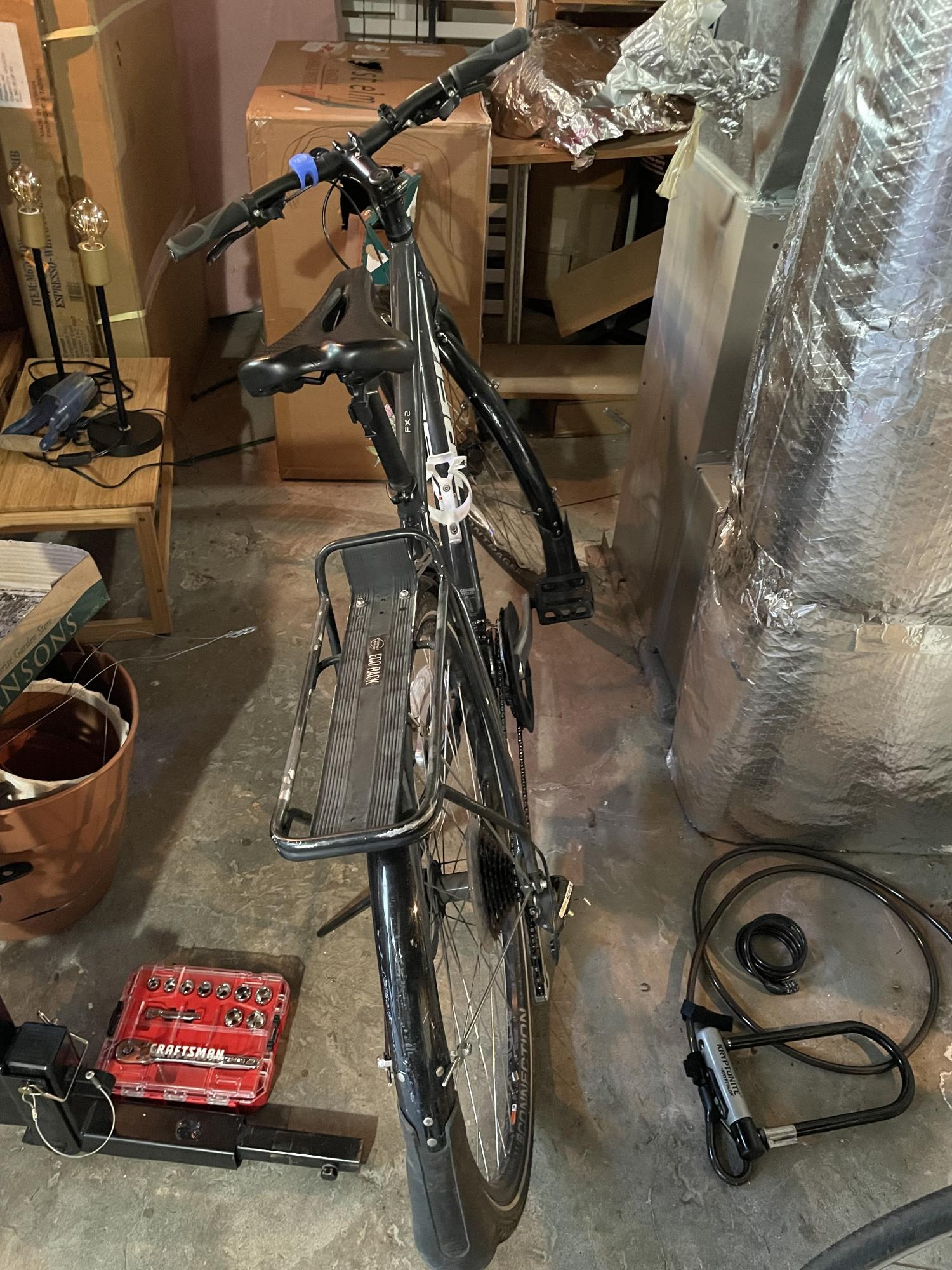 2018 Trek FX 2 WSD Silver, gray or bare metal and Teal