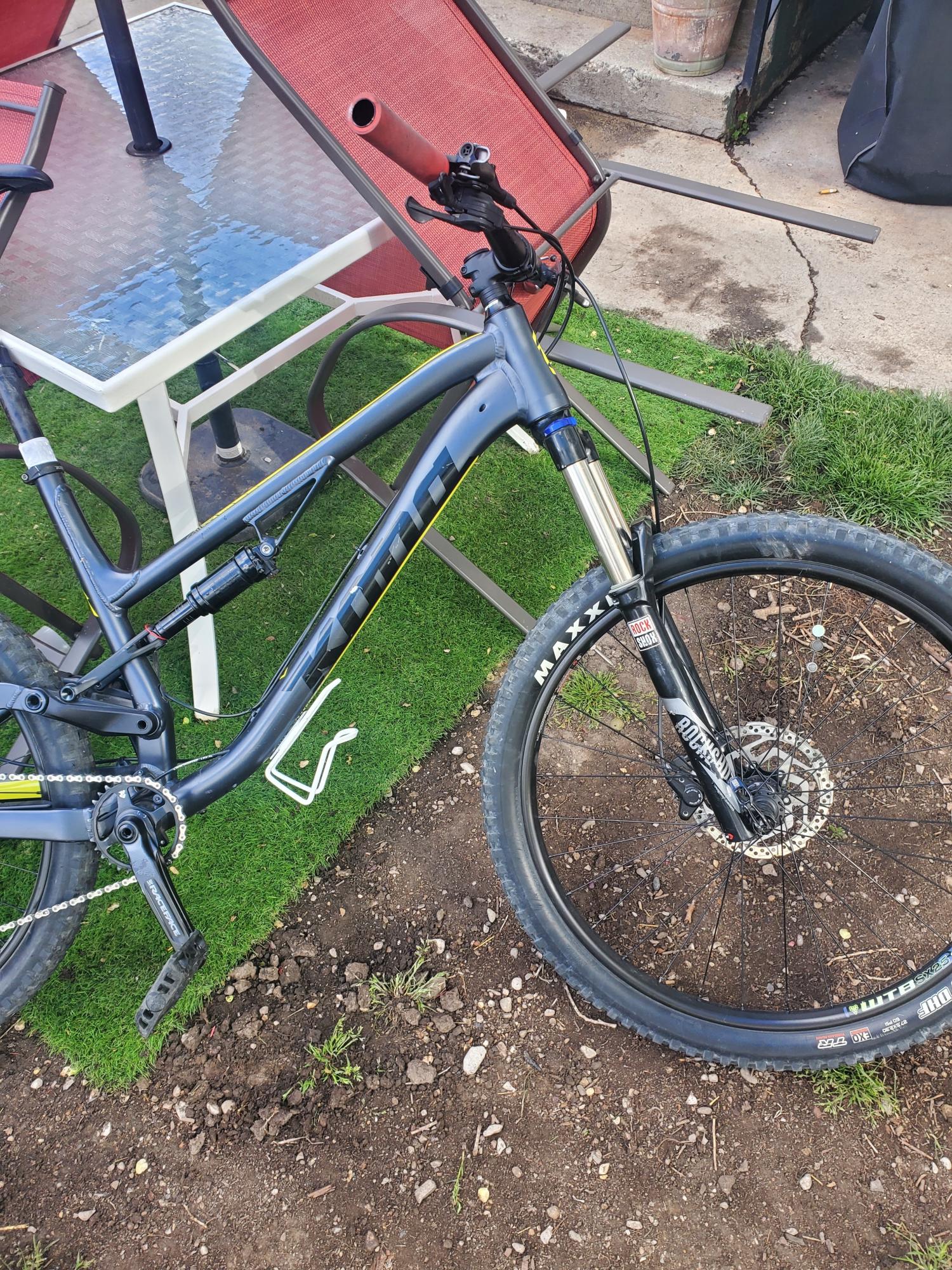 2019 Kona PROCESS 134 se Silver, gray or bare metal and Green