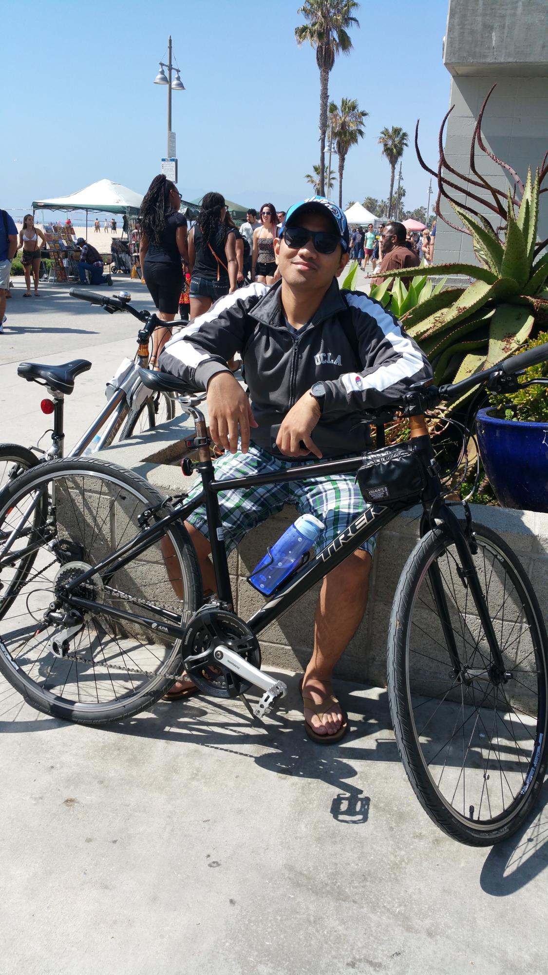 2012 Trek 7.2 FX Black