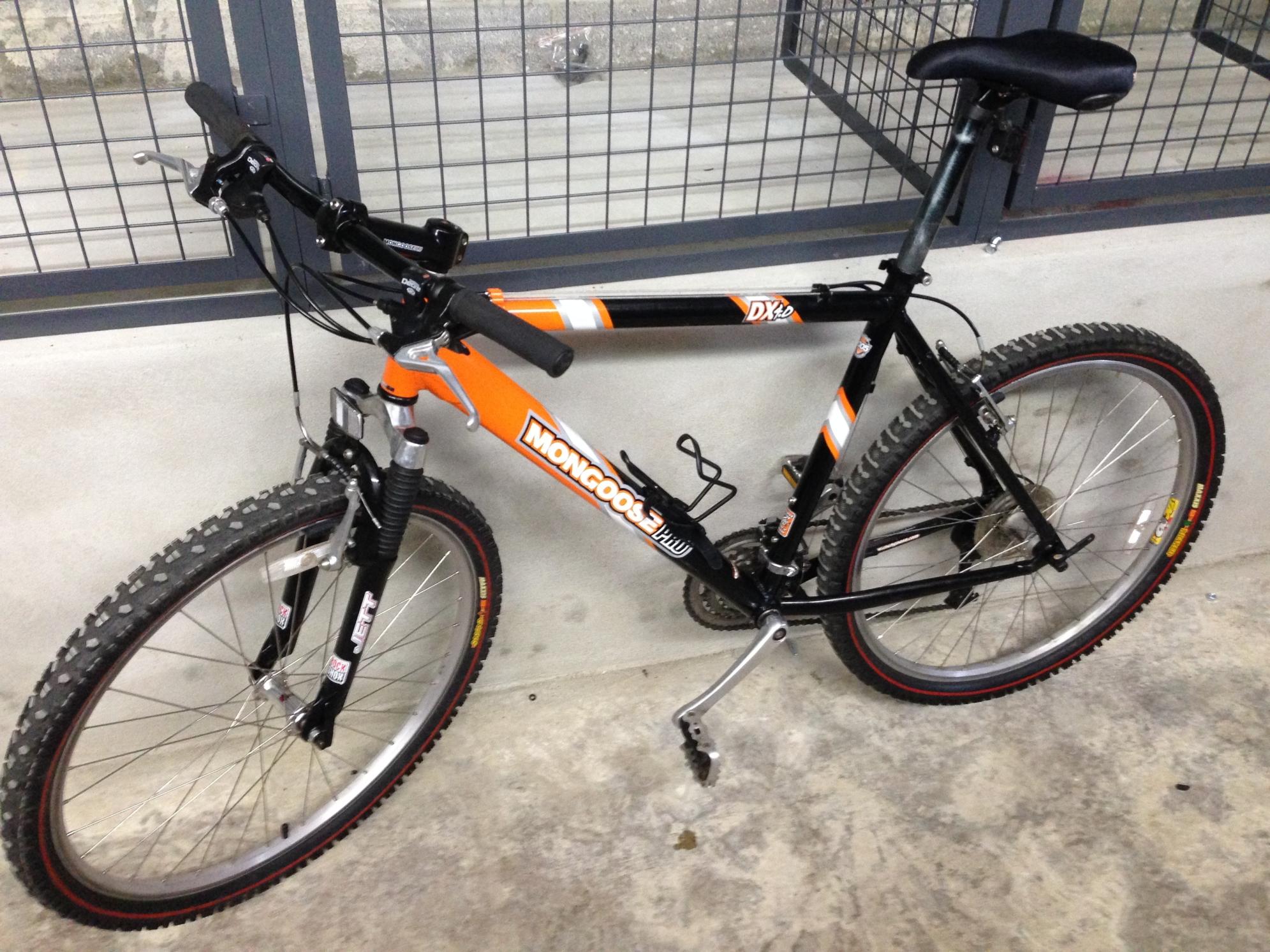 2000 Mongoose Pro DX 4.0 Orange and Black