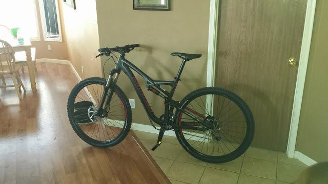 2014 Specialized Camber  Black