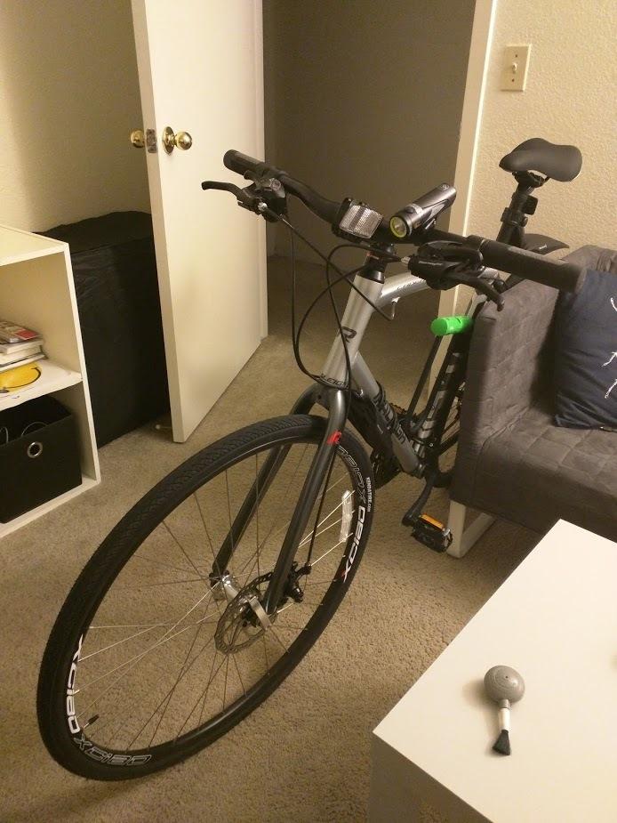 2016 Raleigh Cadent 2 Silver or Gray