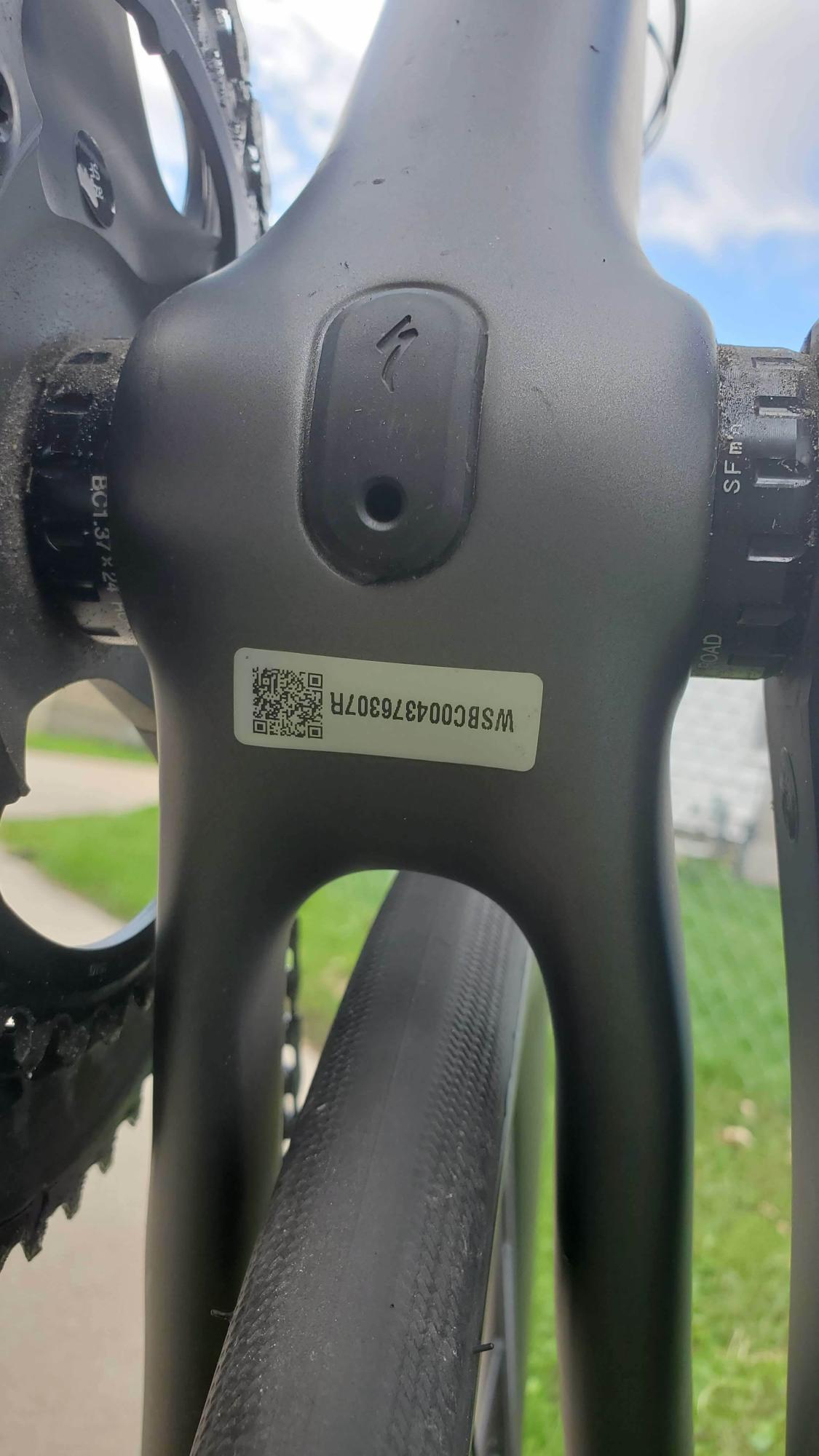 2021 Specialized Tarmac SL7 Silver, gray or bare metal