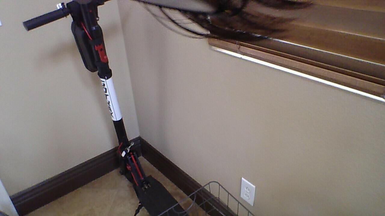 2020 GOTRAX GXL V2 e-scooter Black