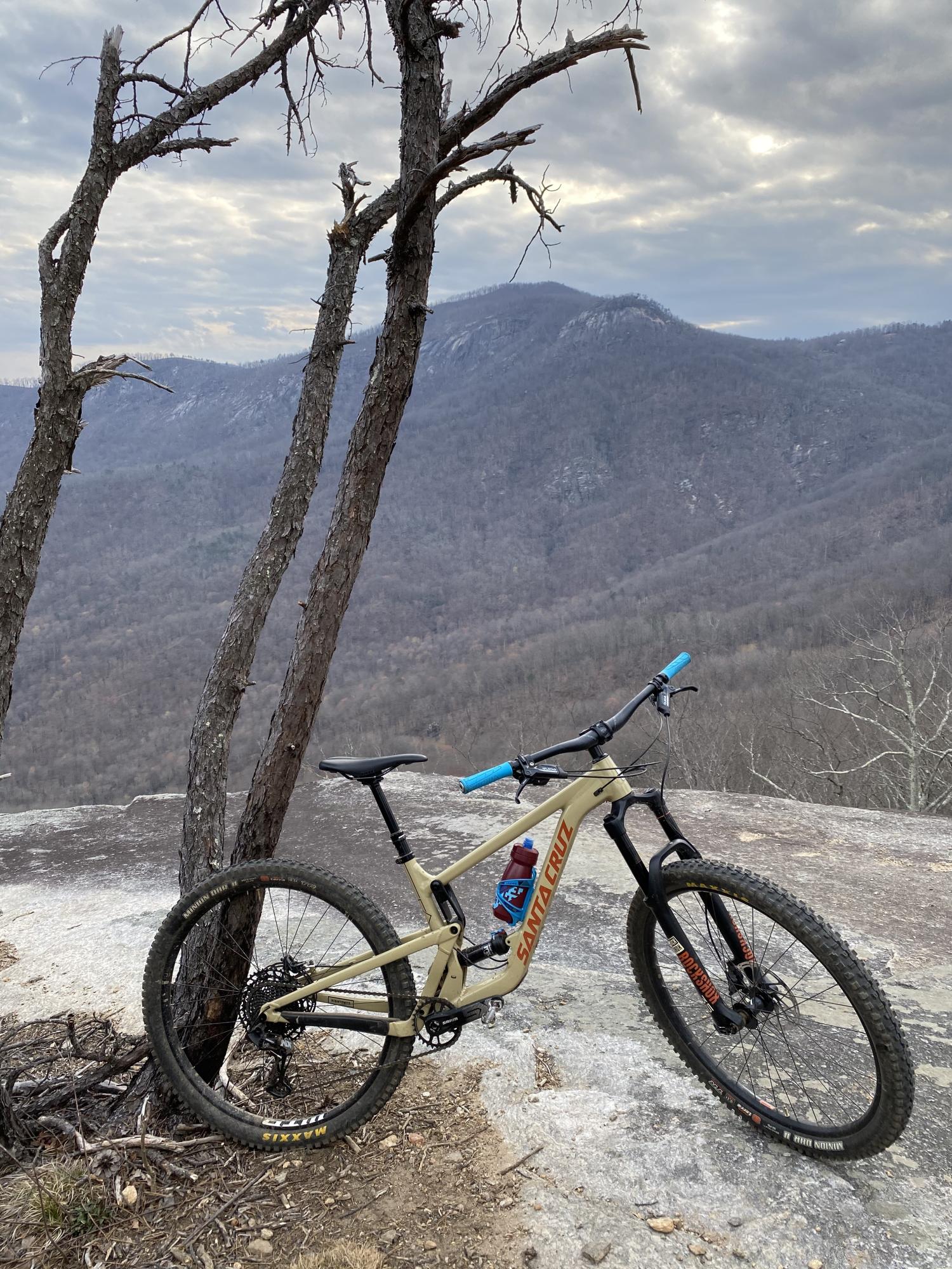 2020 Santa Cruz Hightower Brown