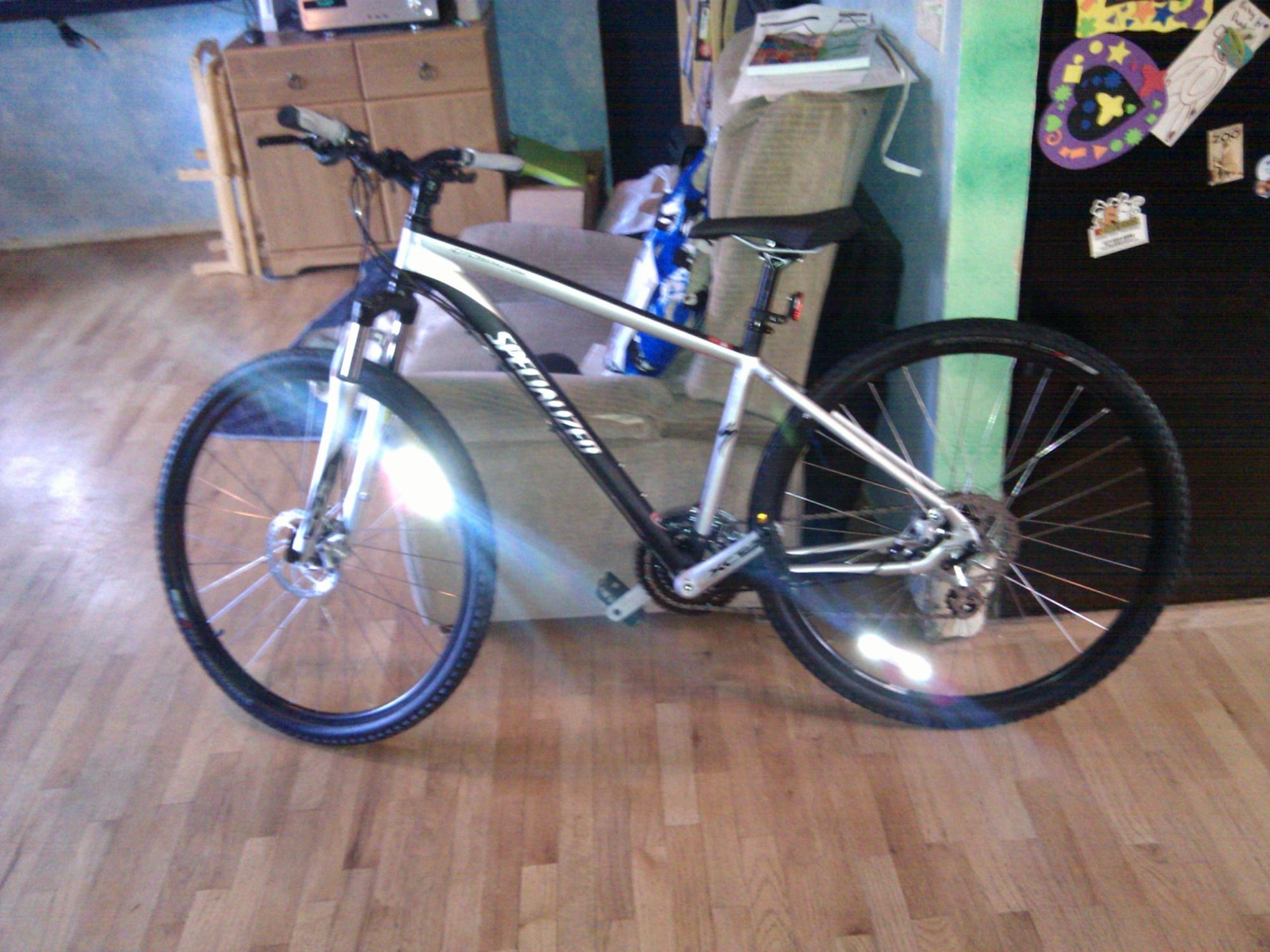 2011 Specialized Crosstrail Disc Silver or Gray