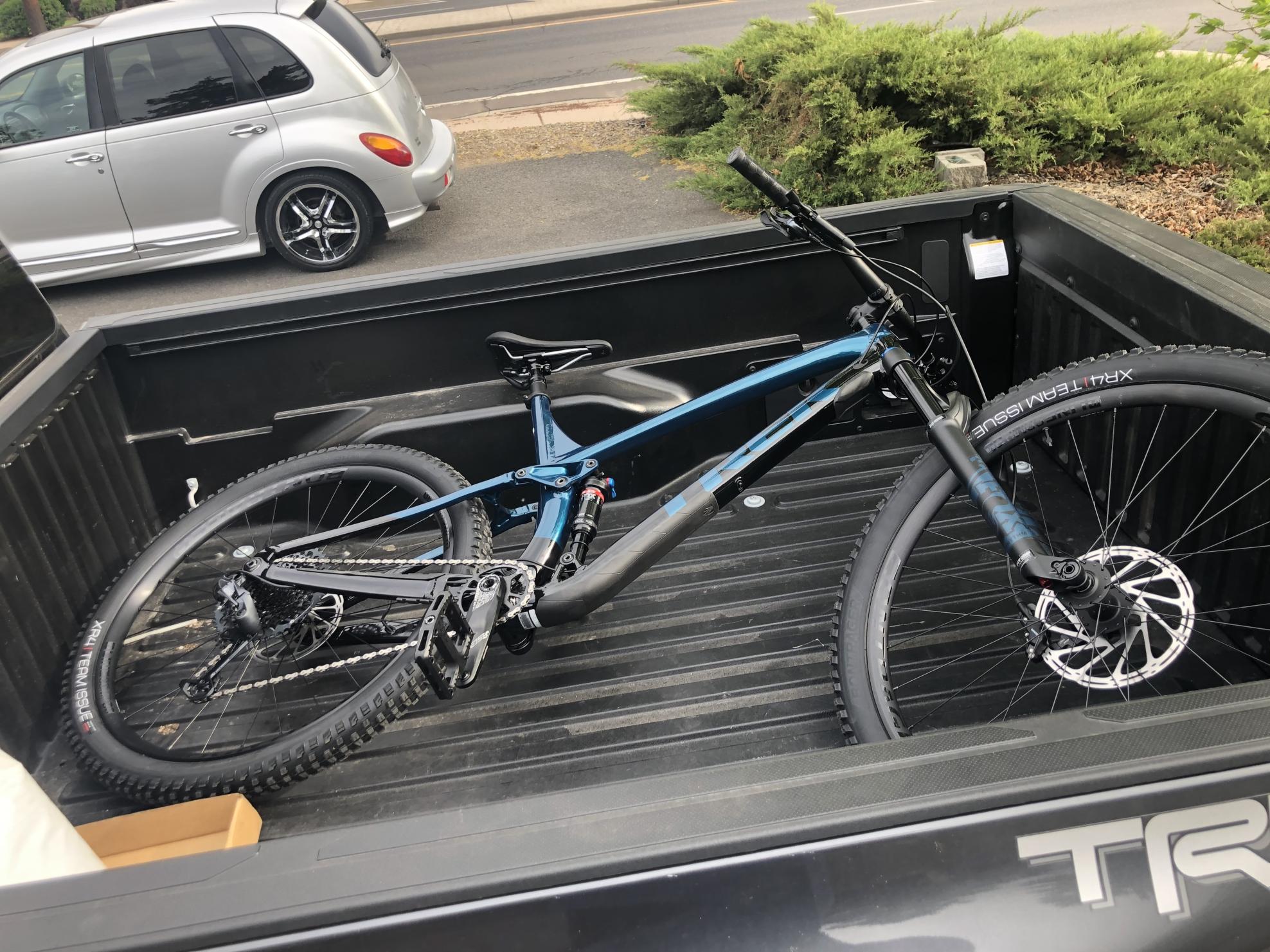 2021 Trek Fuel Ex8 Green
