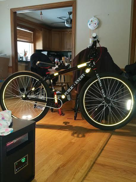 2016 SE Bikes Public Enemy Black, White, and Red