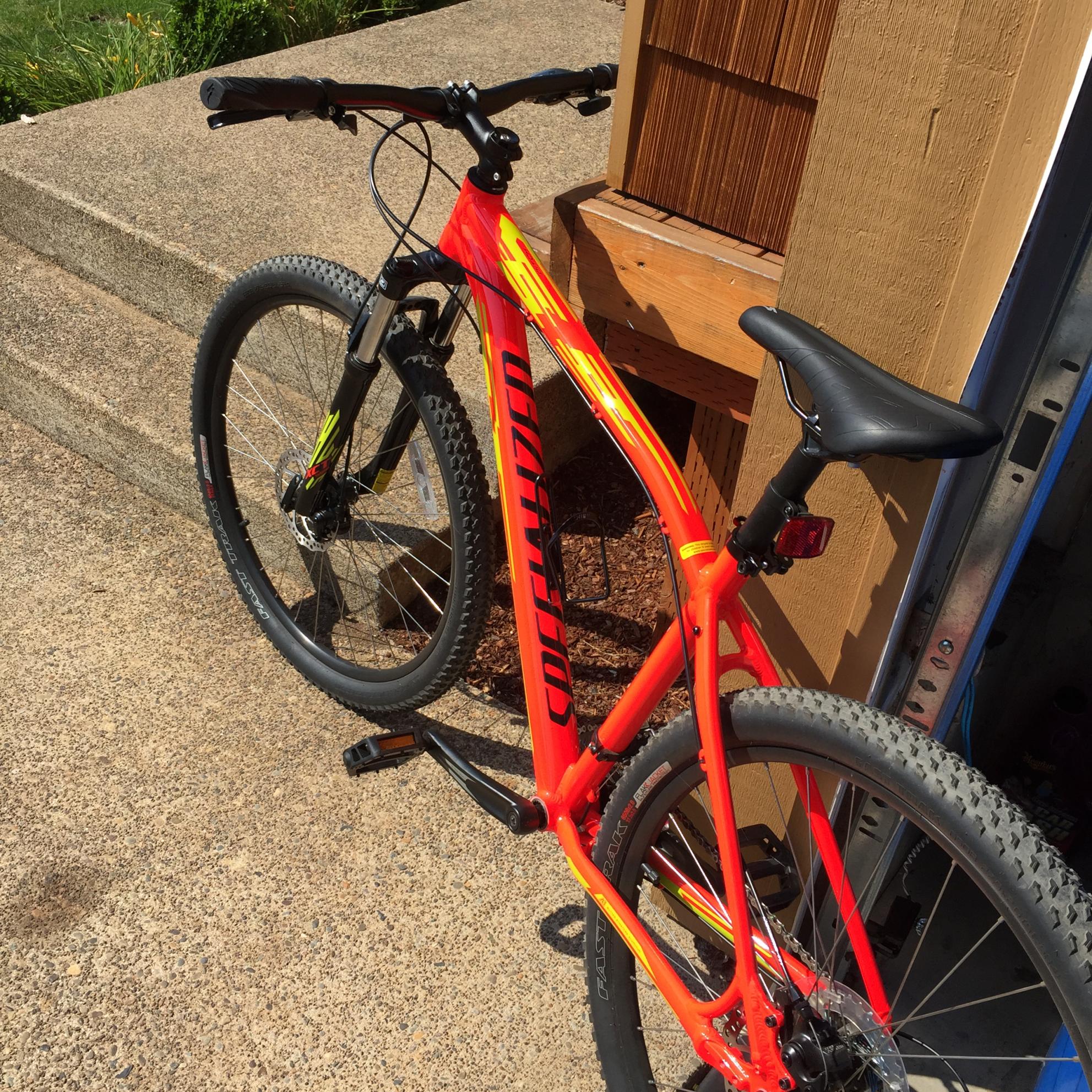 2015 Specialized PITCH 650B Orange
