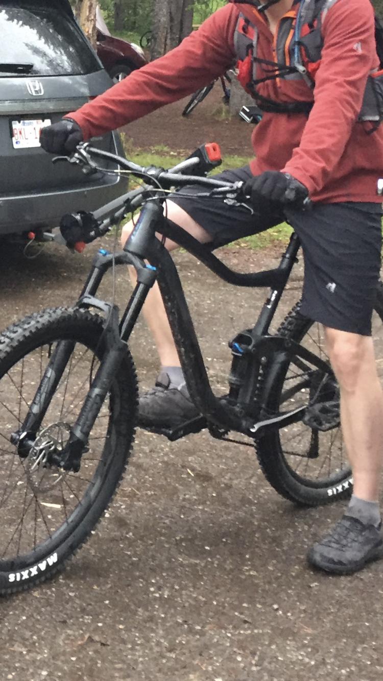 2019 Giant Trance 2 L Black