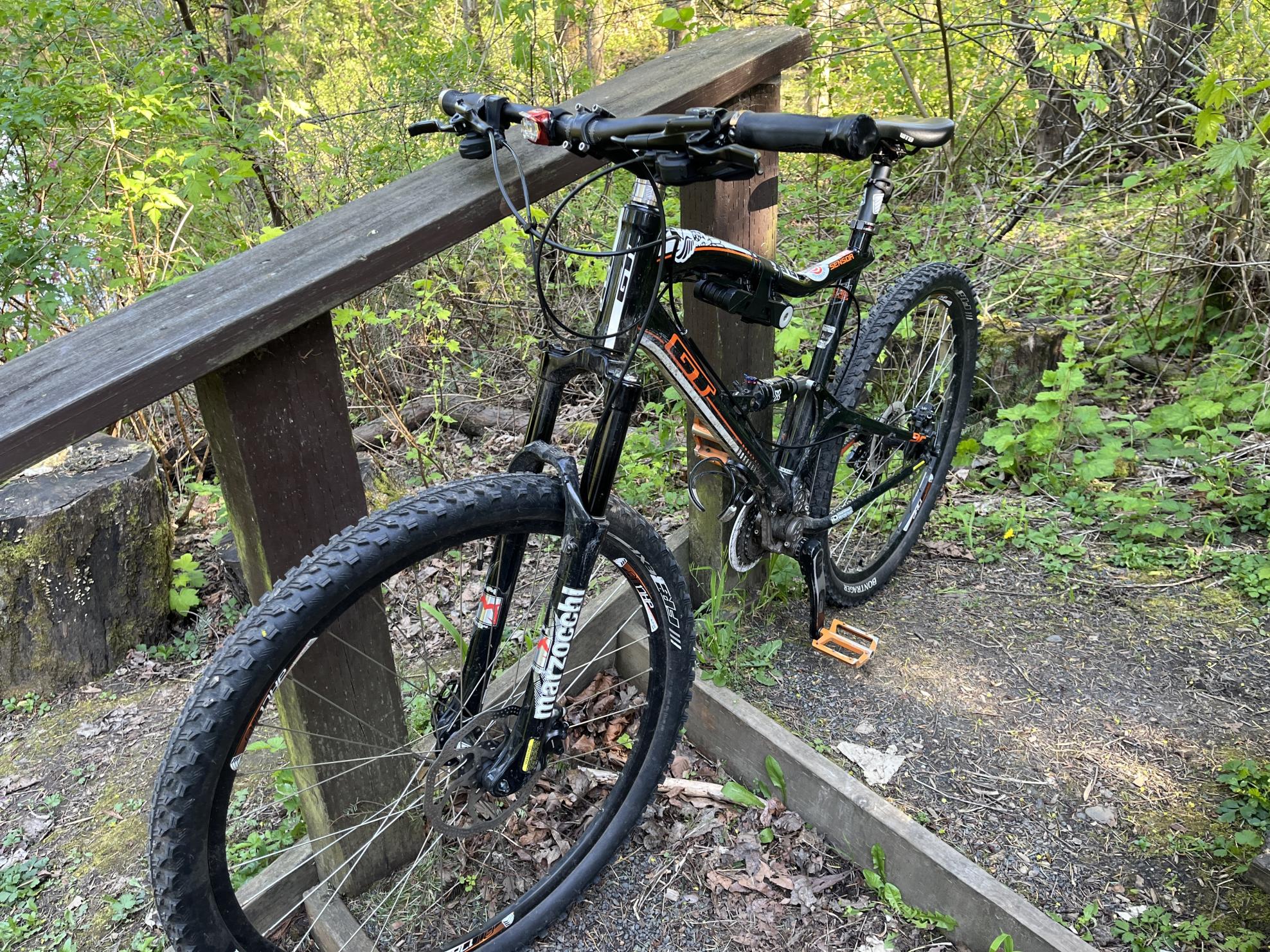 2014 GT Bicycles Sensor Black, Orange, and White