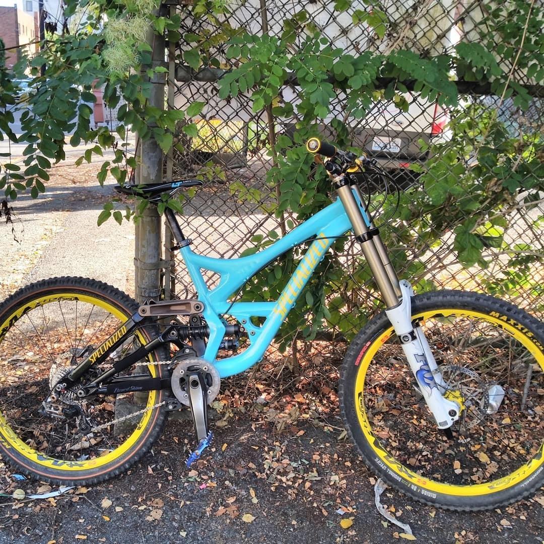 2007 Specialized Blue