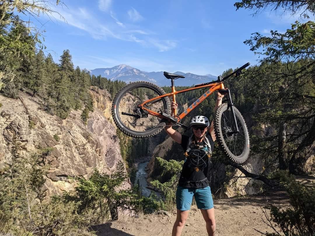 2020 Trek Roscoe 7 Orange