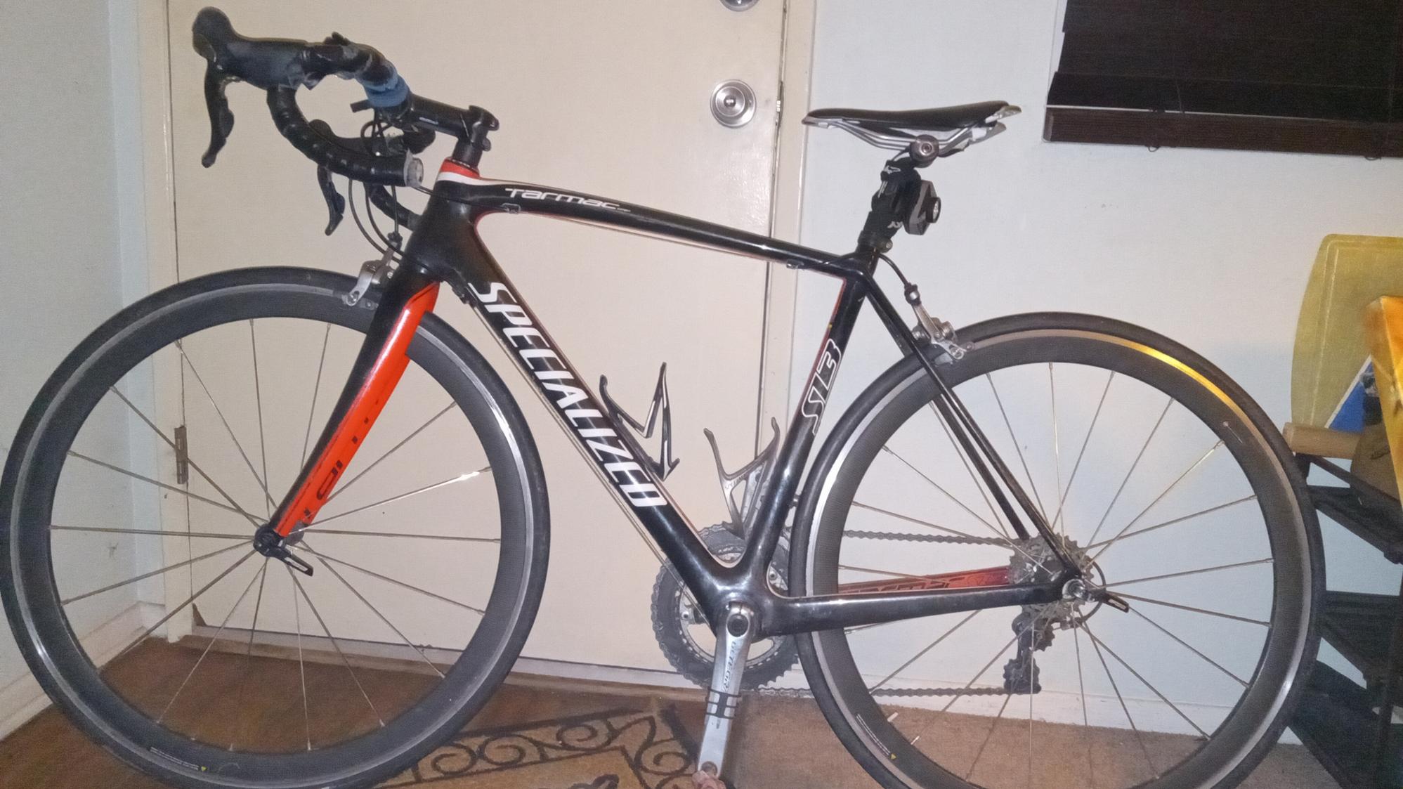 2023 Specialized Tarmac Expert SL3 Black, Red, and White