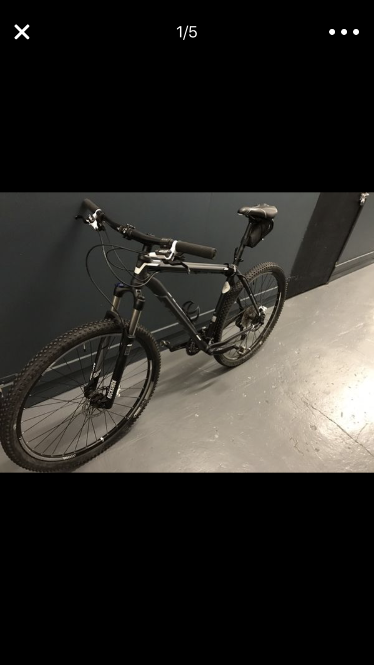 2012 Trek Mamba Black and Silver or Gray