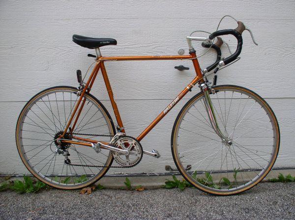 81 Raleigh Super Course 12  Black