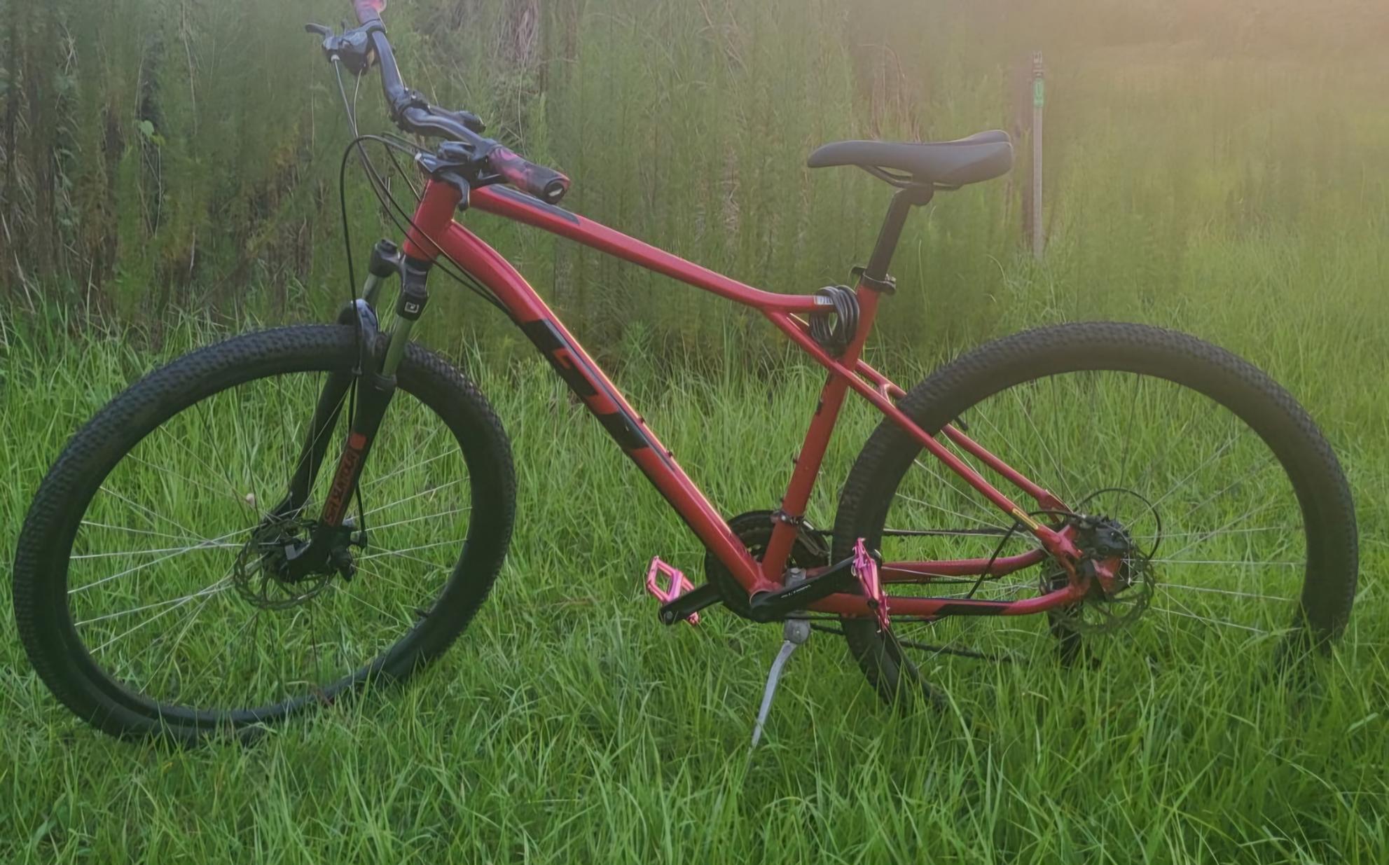 2019 GT Bicycles Aggressor Red