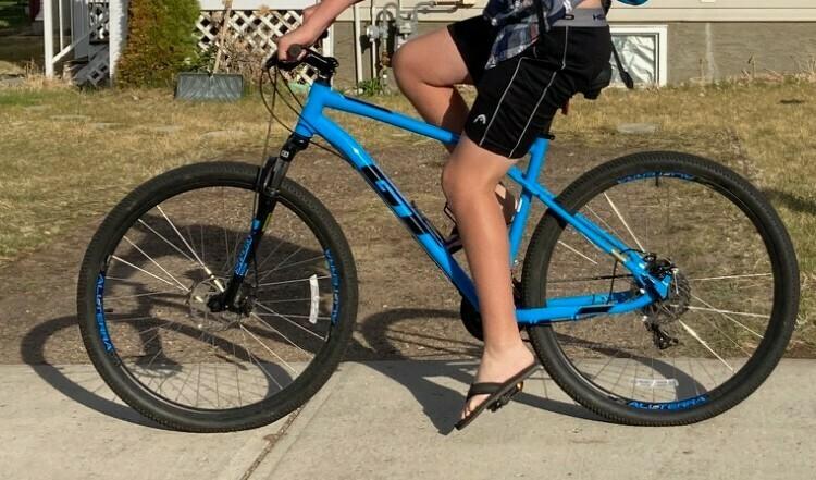 2020 GT Bicycles Blue