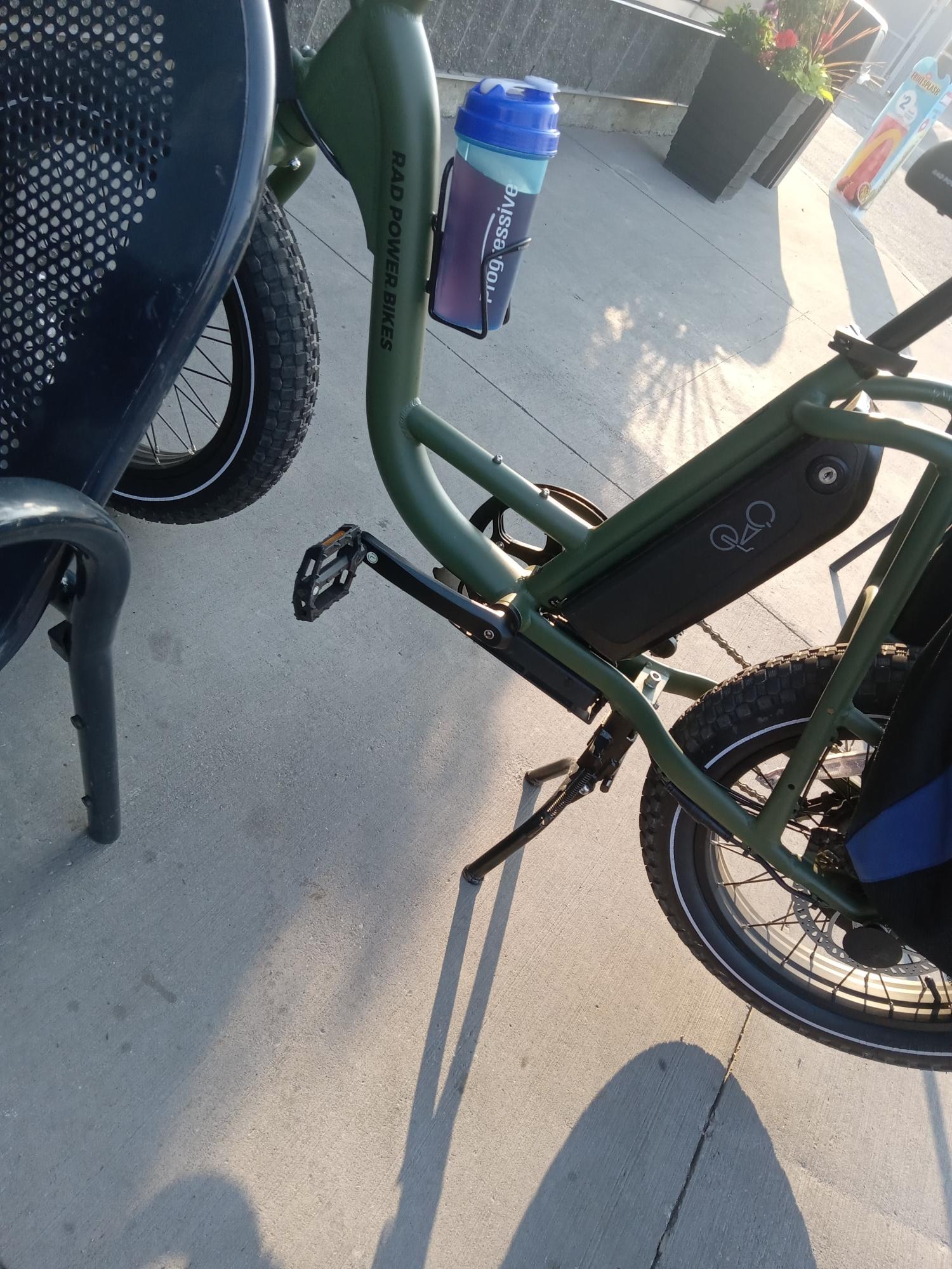 Rad Power Bikes Roadrunner 2 Green and Black