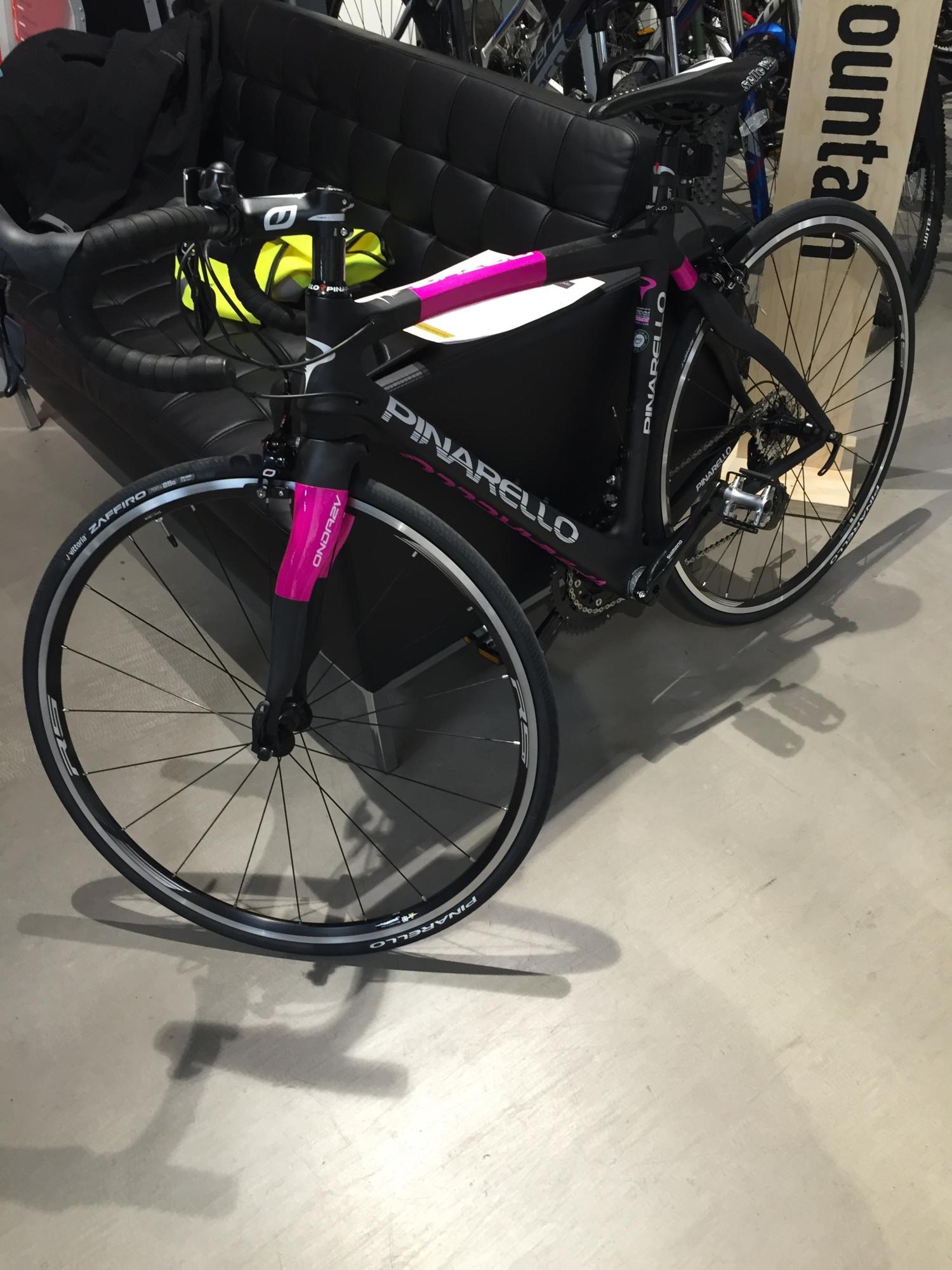 2015 Pinarello Razha Black