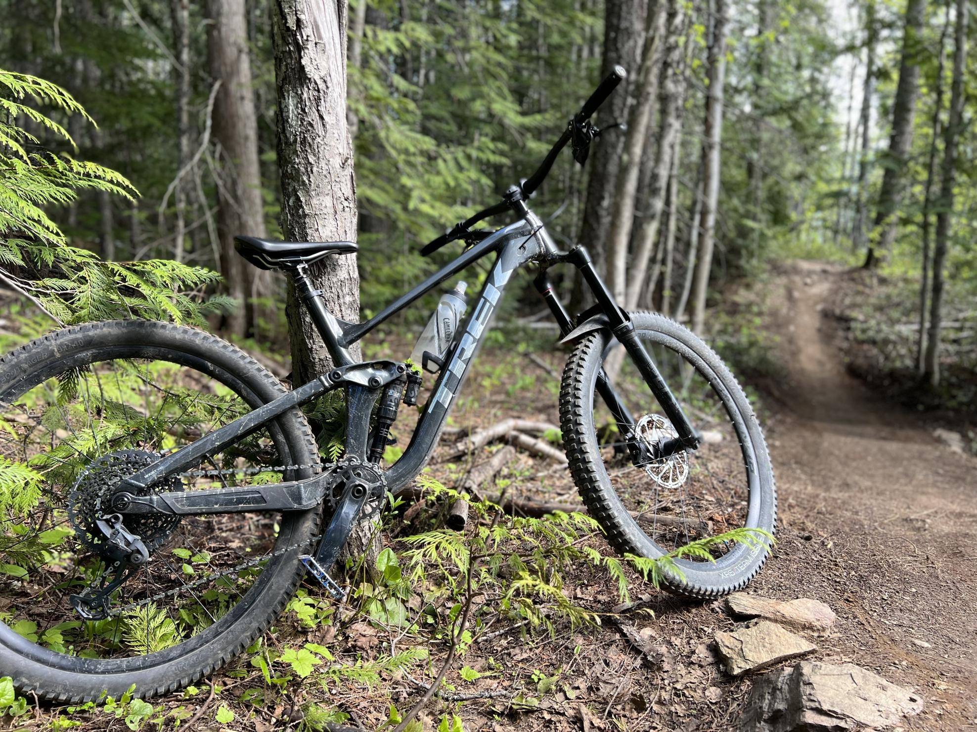 2021 Trek Slash Black