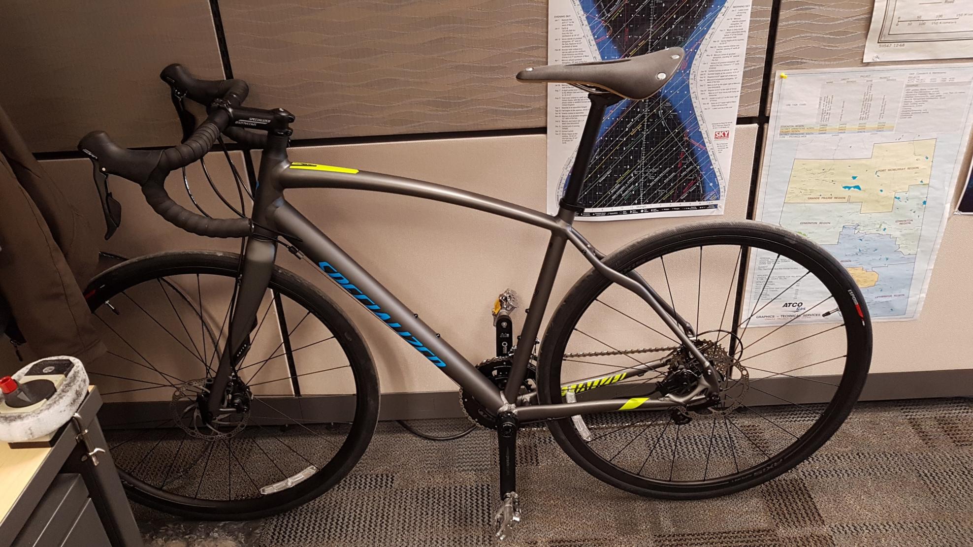 Specialized Silver, gray or bare metal