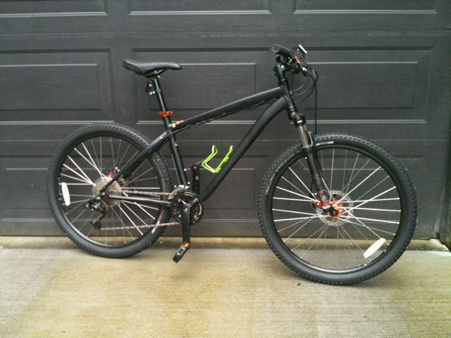 2011 Specialized Hardrock Sport Disc  Black