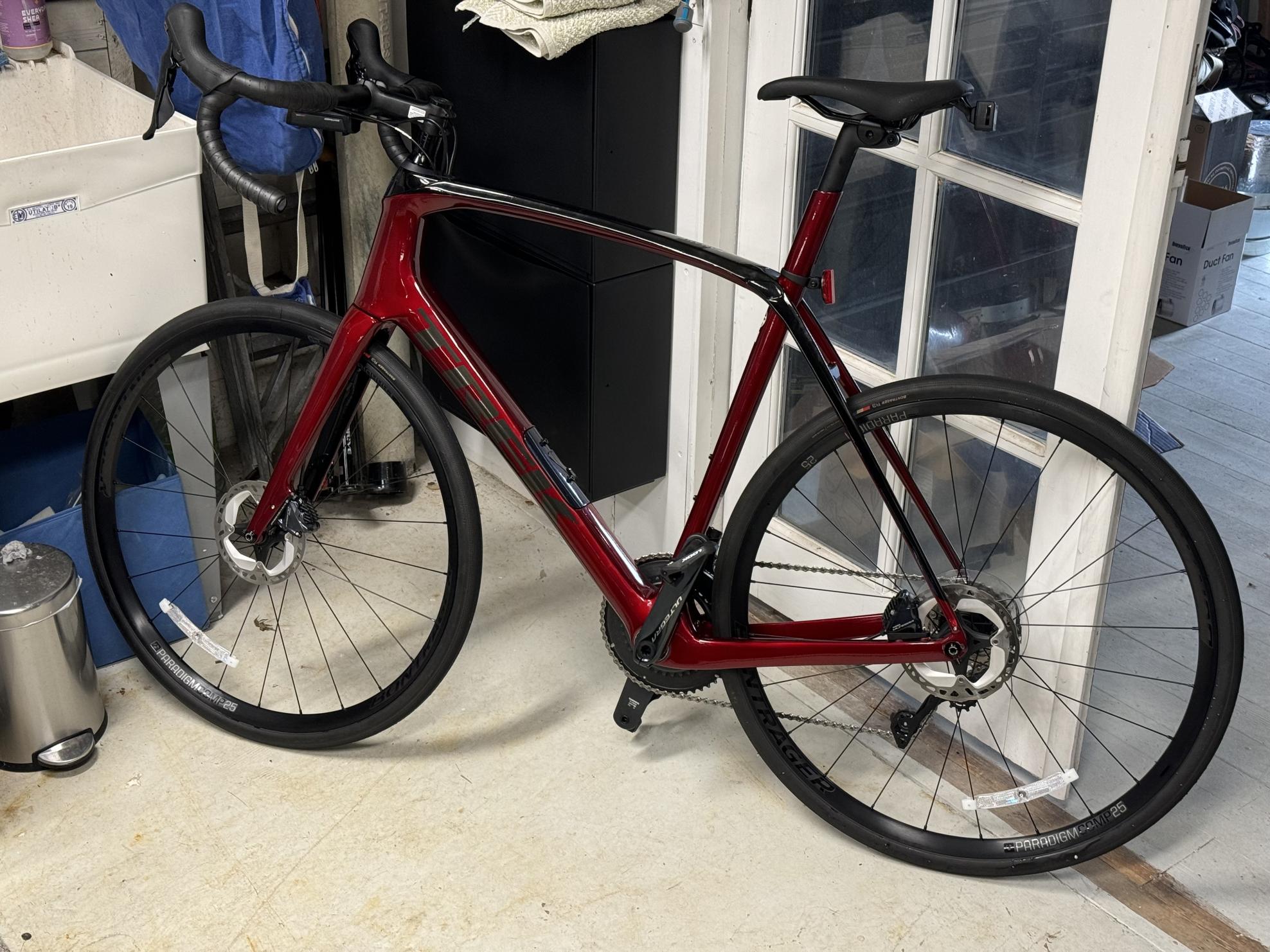 2022 Trek Domane Red