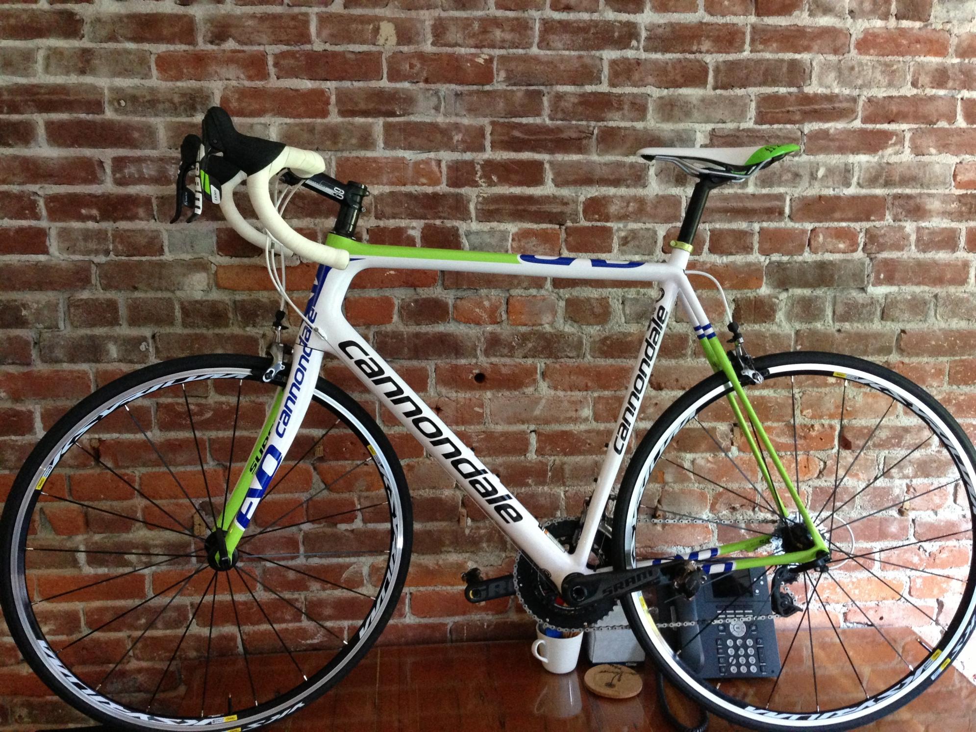 2013 Cannondale Supersix Evo Red Green and White