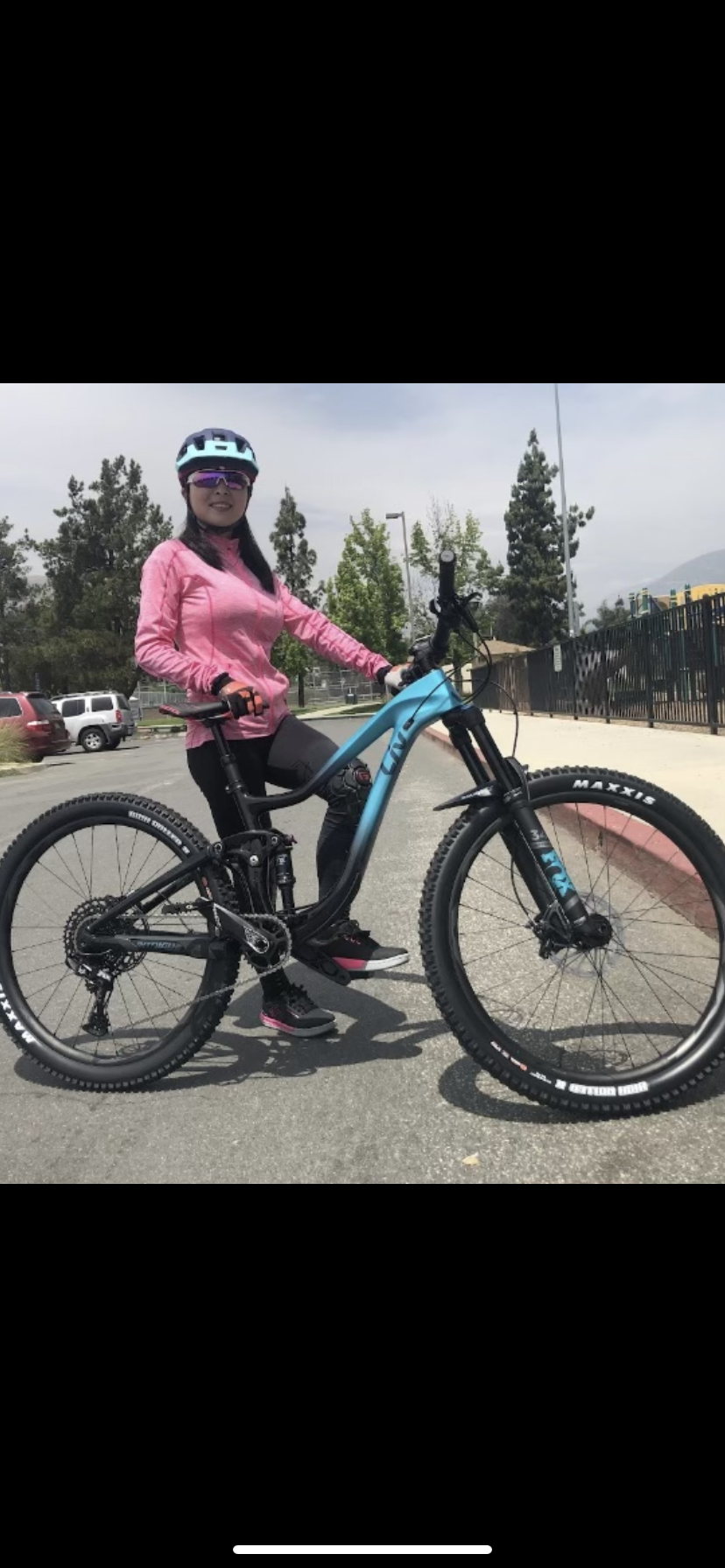 2023 Liv Intrigue advance Black and Blue