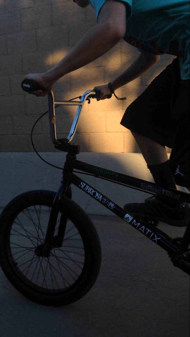 2015 Subrosa Tiro Black