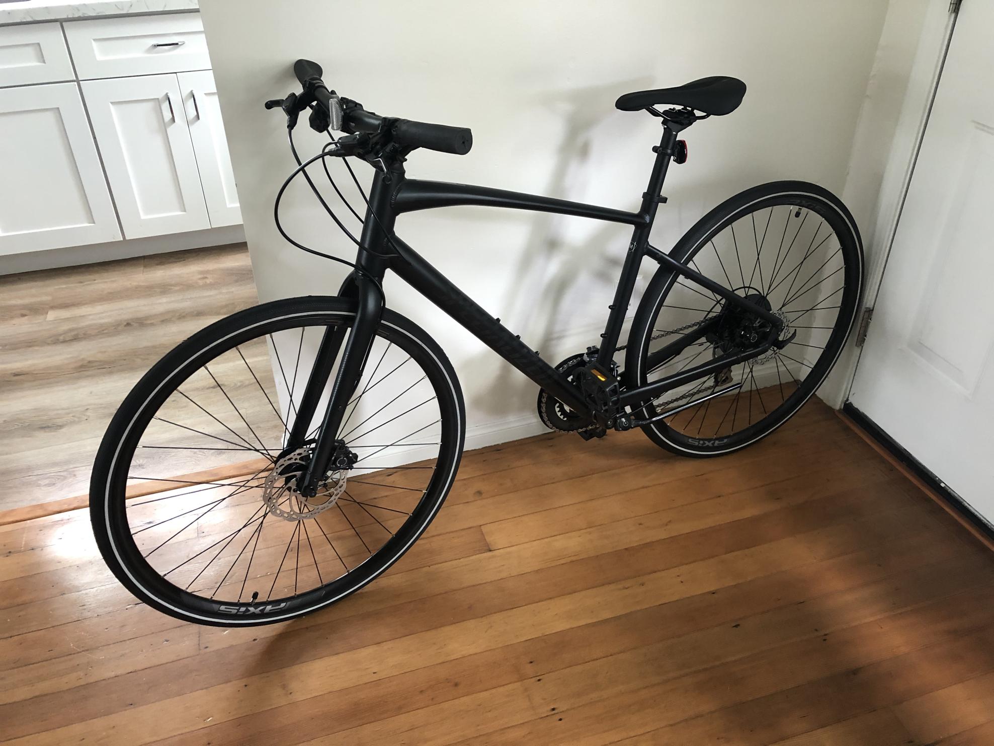 2021 Specialized Sirrus 2.0 Black