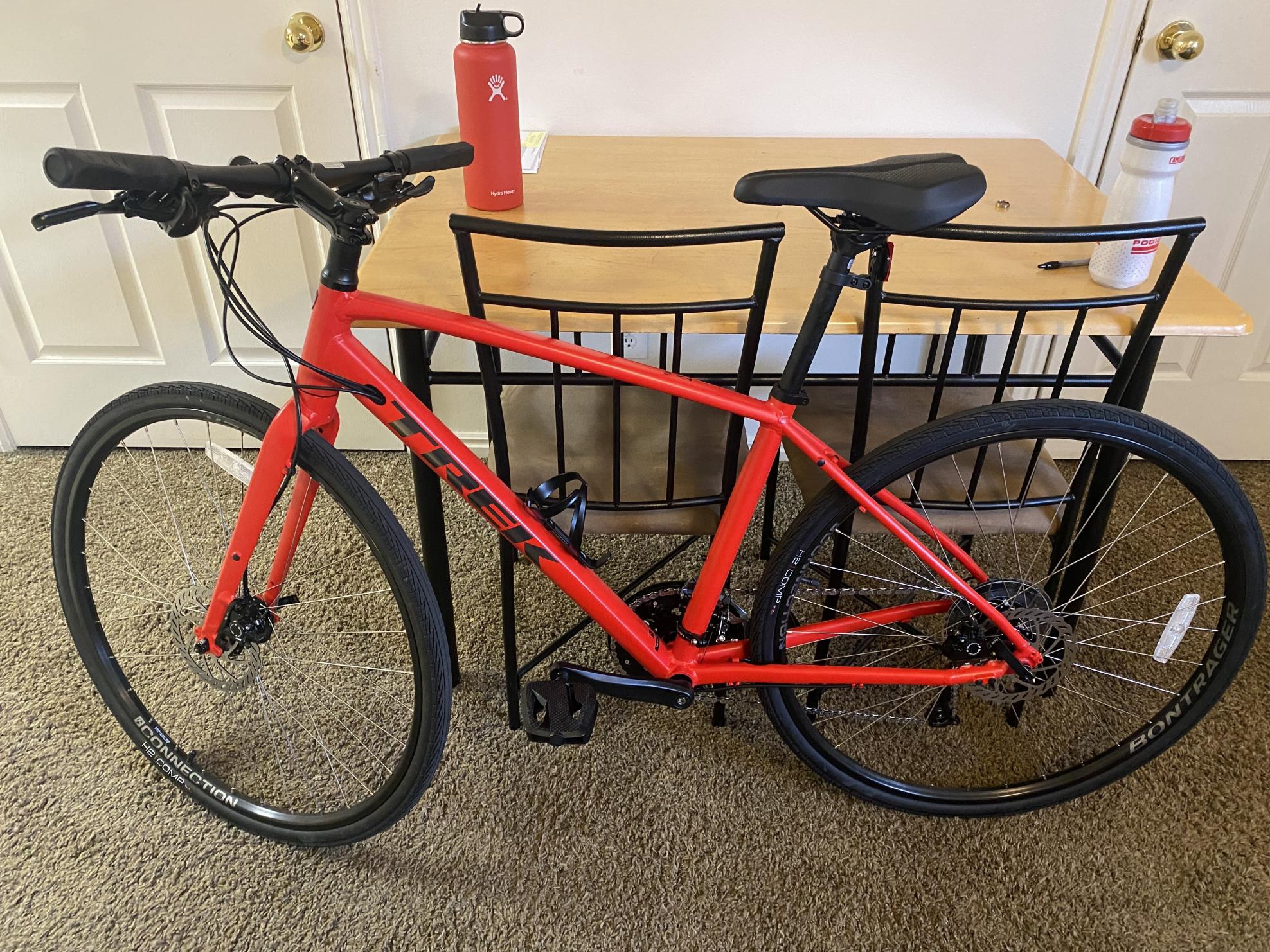 2022 Trek FX 2 Red