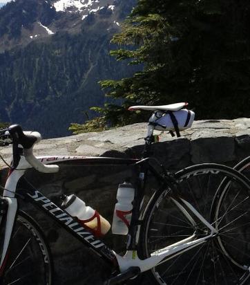 2010 Specialized Tarmac Comp Double White, Black, and Red