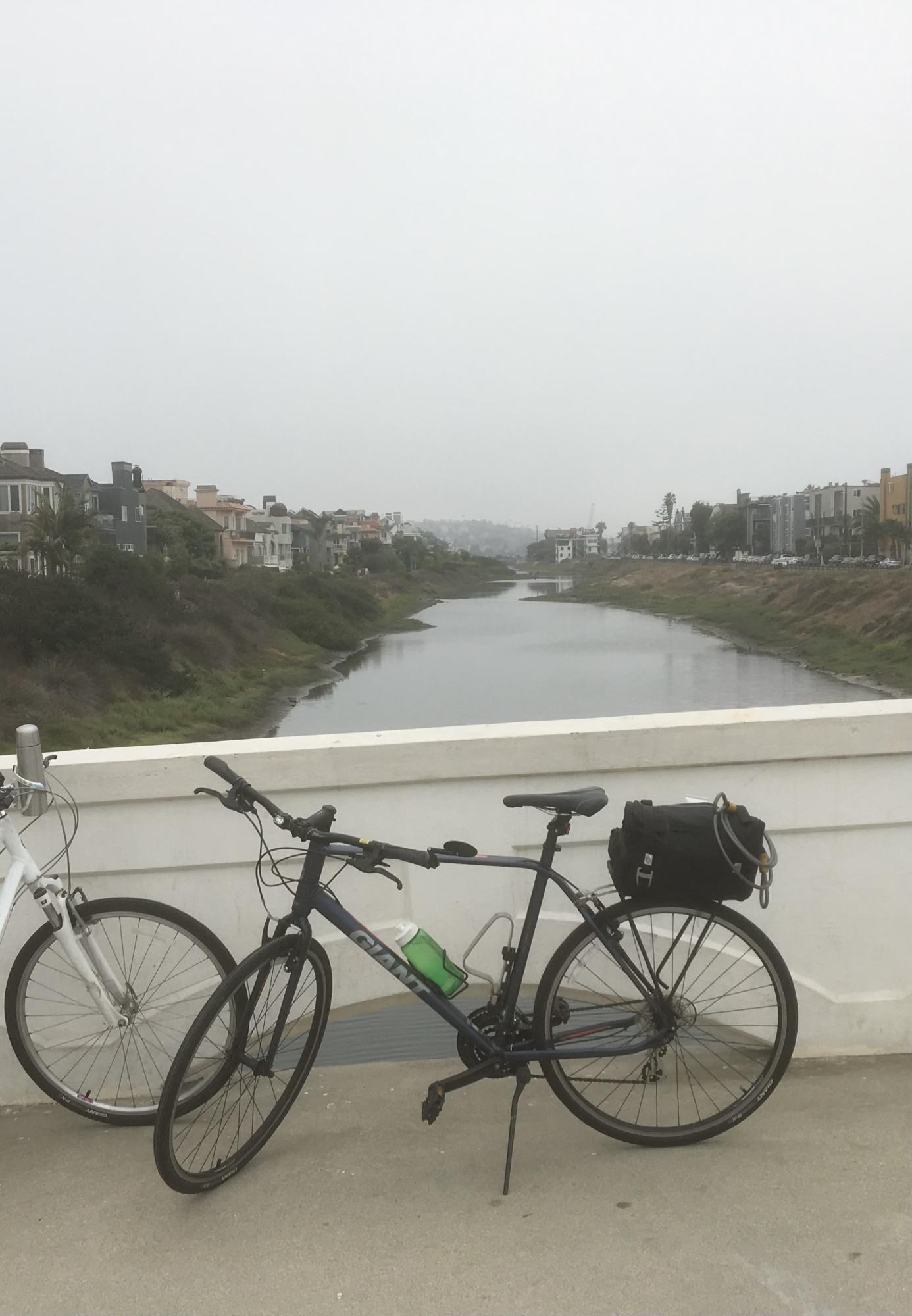 2015 Giant Escape 3, XL Blue