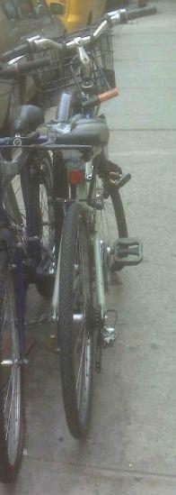 2005 Cannondale U lock for basket, U lock on Saddle, pin locked wheels  Green