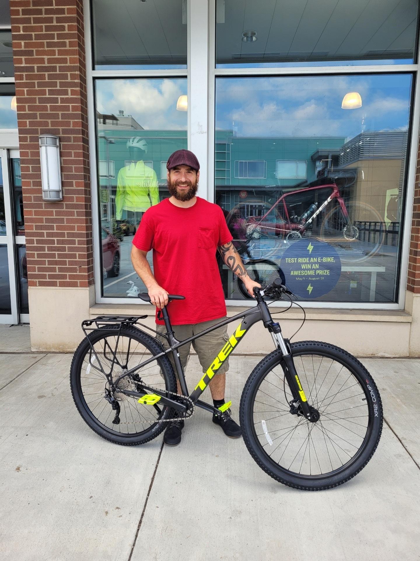 2023 Trek Marlin 6 Gen 2 Black and Yellow or Gold