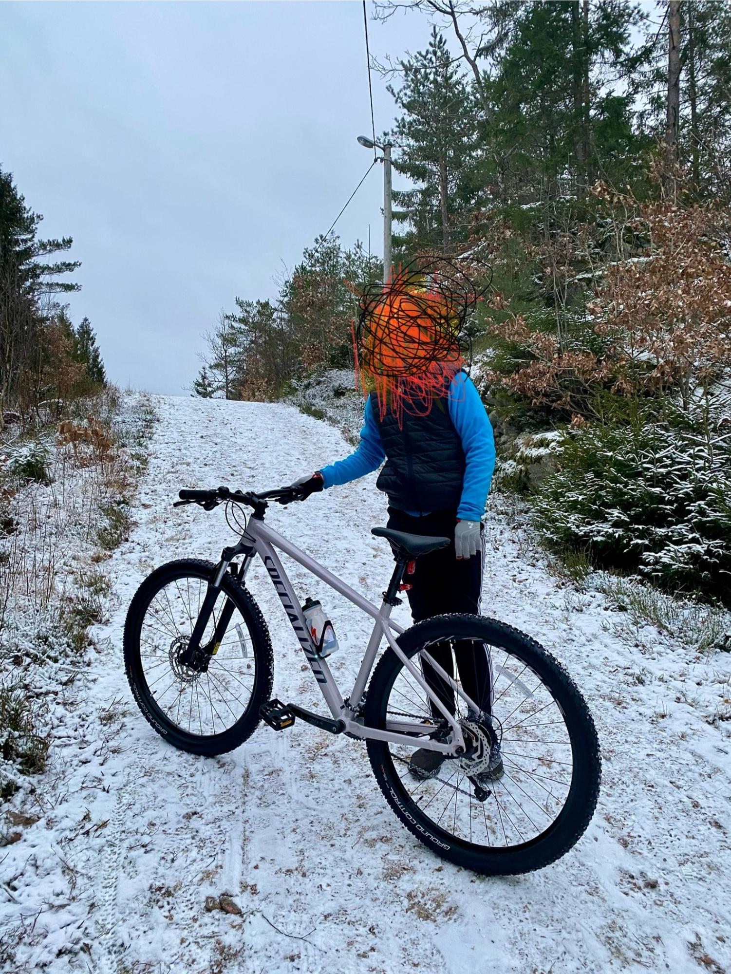 2021 Specialized White