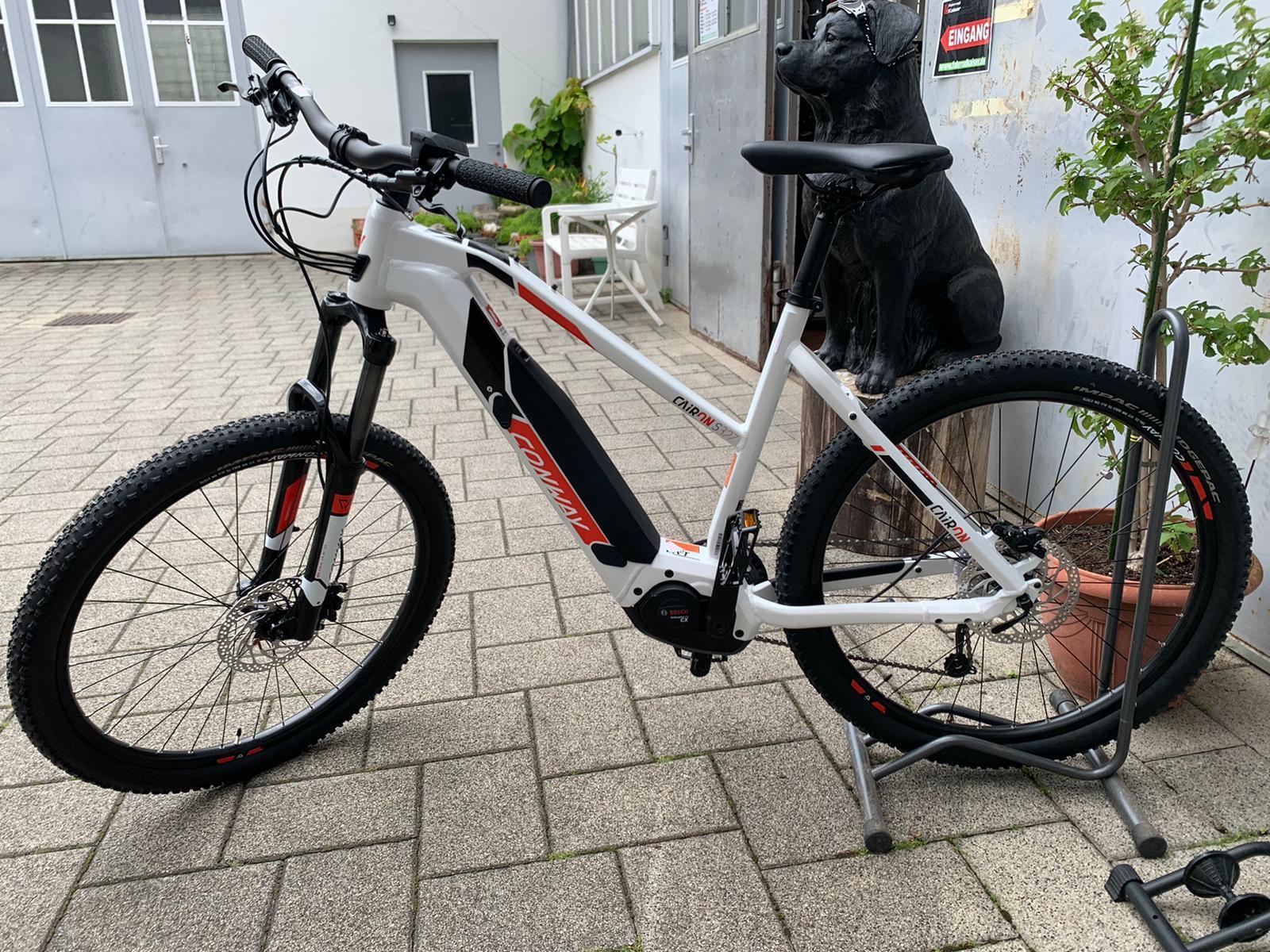 2021 Conway Cairon s 327 White, Red, and Black