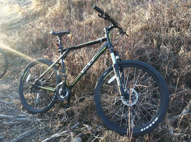2013 GT Bicycles Avalanche 3.0  Black
